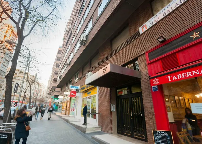 Moncloa Apartment