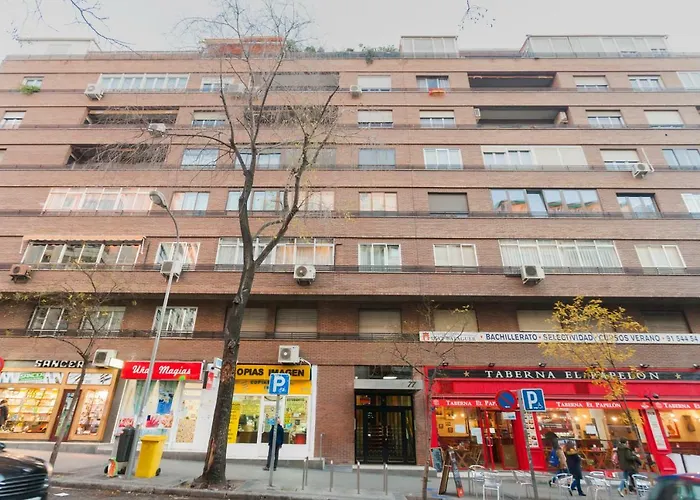 Moncloa Apartment
